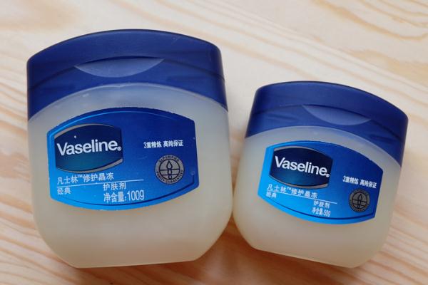 凡士林修護晶凍可以涂嘴唇嗎 凡士林修護晶凍的用法 凡士林修護晶凍可以涂嘴唇嗎 凡士林修護晶凍的用法