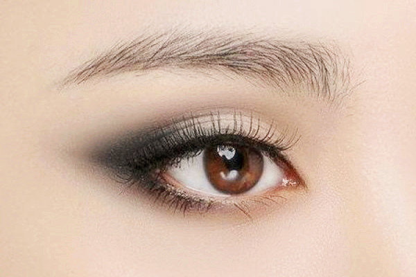 假睫毛可以夾嗎 假睫毛可以刷睫毛膏嗎 假睫毛可以夾嗎 假睫毛可以刷睫毛膏嗎