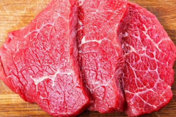 牛肉是發(fā)物嗎 牛肉是高嘌呤食物嗎 牛肉是發(fā)物嗎 牛肉是高嘌呤食物嗎