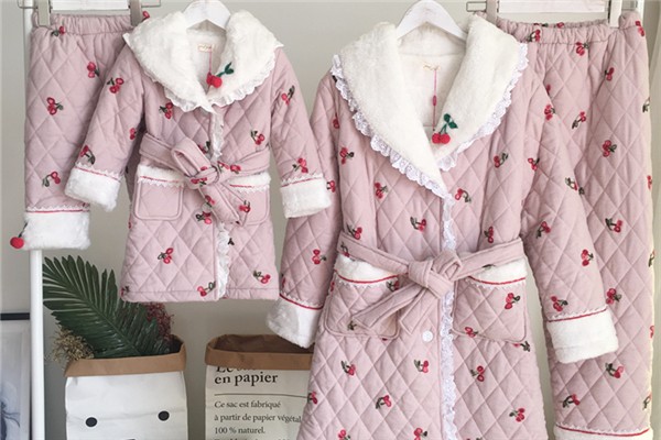 冬季睡衣要不要買大一碼 冬季睡衣選什么顏色好 冬季睡衣要不要買大一碼 冬季睡衣選什么顏色好