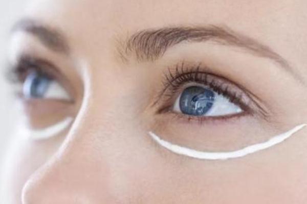 眼袋會不會遺傳 眼袋能自然消除嗎 眼袋會不會遺傳 眼袋能自然消除嗎