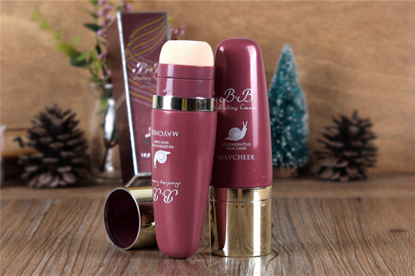 bb霜會引起痘痘嗎 bb霜對痘痘有影響嗎 bb霜會引起痘痘嗎 bb霜對痘痘有影響嗎