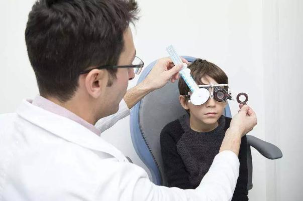 兒童近視會(huì)一直加深嗎 兒童近視越來越嚴(yán)重會(huì)怎么樣 兒童近視會(huì)一直加深嗎 兒童近視越來越嚴(yán)重會(huì)怎么樣