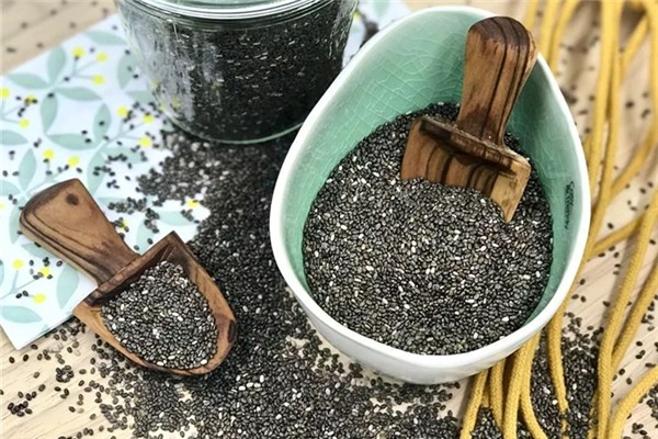 奇亞籽和香蘭子哪個減肥效果好 奇亞籽和香蘭子區(qū)別 奇亞籽和香蘭子哪個減肥效果好 奇亞籽和香蘭子區(qū)別