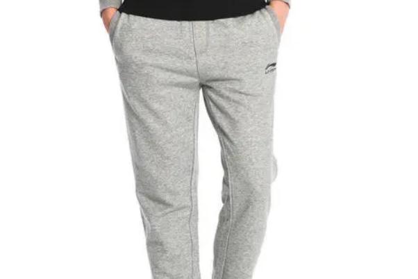 衛(wèi)褲要穿大點嗎 什么人不適合穿衛(wèi)褲 衛(wèi)褲要穿大點嗎 什么人不適合穿衛(wèi)褲