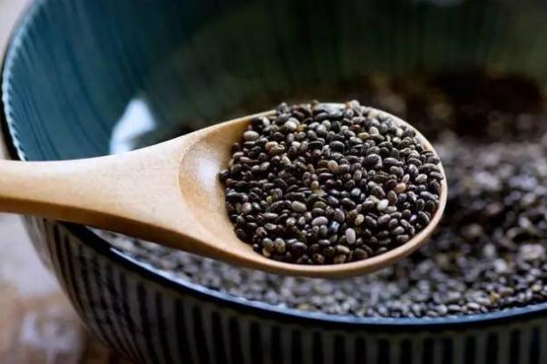奇亞籽真的可以減肥嗎 奇亞籽怎么吃減肥效果好 奇亞籽真的可以減肥嗎 奇亞籽怎么吃減肥效果好