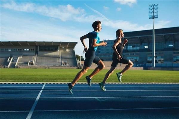 夜跑會(huì)讓小腿變粗嗎 夜跑對(duì)身體有害嗎 夜跑會(huì)讓小腿變粗嗎 夜跑對(duì)身體有害嗎