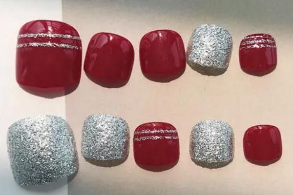 美甲貼片是一次性的嗎 貼片美甲怎么樣