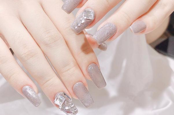 美甲延長怎么收費 美甲延長的種類 美甲延長怎么收費 美甲延長的種類