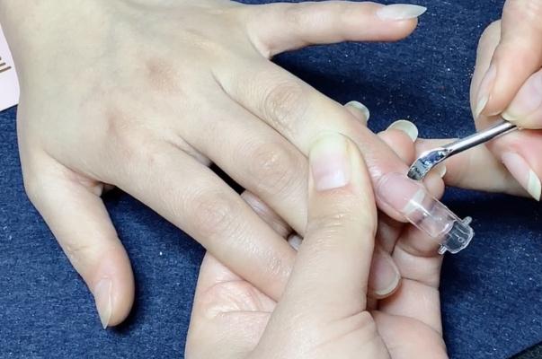 美甲延長怎么收費 美甲延長的種類 美甲延長怎么收費 美甲延長的種類