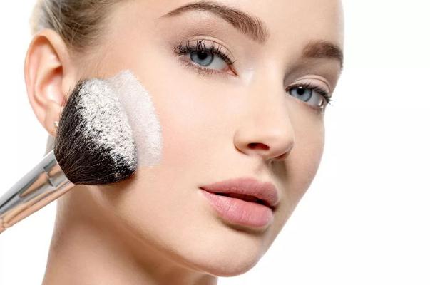 修容要定妝嗎 先修容還是先散粉定妝 修容要定妝嗎 先修容還是先散粉定妝