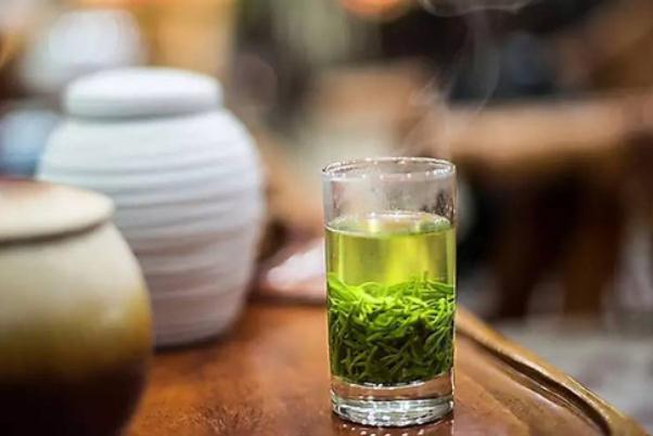 綠茶會導(dǎo)致失眠嗎 綠茶會導(dǎo)致便秘嗎 綠茶會導(dǎo)致失眠嗎 綠茶會導(dǎo)致便秘嗎