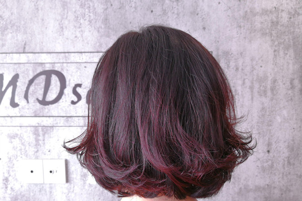 燙發(fā)后幾天能洗頭 燙發(fā)后幾天能染發(fā) 燙發(fā)后幾天能洗頭 燙發(fā)后幾天能染發(fā)