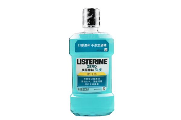 漱口水的作用與危害 漱口水后多久可以喝水 漱口水的作用與危害 漱口水后多久可以喝水