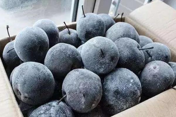 凍梨的皮可以吃嗎 凍梨的正確做法 凍梨的皮可以吃嗎 凍梨的正確做法