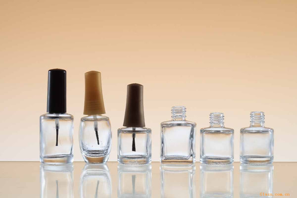 指甲油干了還可以用嗎 指甲油干了怎么辦補(bǔ)救 指甲油干了還可以用嗎 指甲油干了怎么辦補(bǔ)救