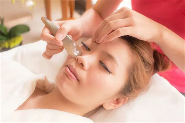 面部撥筋有什么好處 面膜撥筋可以去法令紋嗎 面部撥筋有什么好處 面膜撥筋可以去法令紋嗎