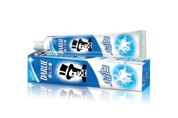 牙膏是酸性還是堿性 牙膏是含氟好還是不含氟好 牙膏是酸性還是堿性 牙膏是含氟好還是不含氟好