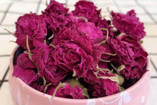 玫瑰茶月經(jīng)期間能喝不 喝玫瑰花茶的誤區(qū) 玫瑰茶月經(jīng)期間能喝不 喝玫瑰花茶的誤區(qū)