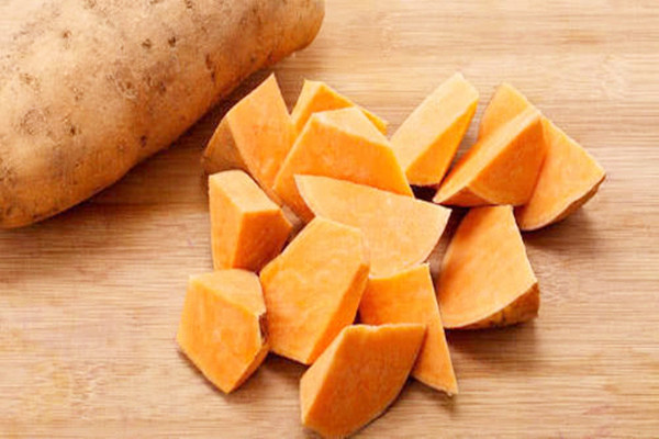 紅薯有什么功效與作用 紅薯什么時(shí)間吃最好 紅薯有什么功效與作用 紅薯什么時(shí)間吃最好