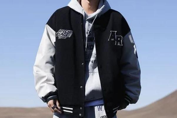 棒球服的領(lǐng)子叫什么領(lǐng) 棒球服的面料有哪些 棒球服的領(lǐng)子叫什么領(lǐng) 棒球服的面料有哪些