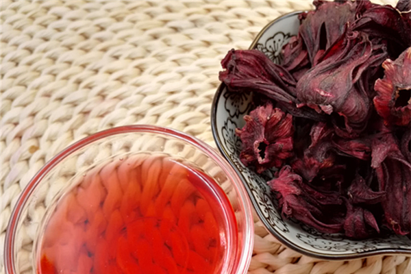 洛神花茶月經(jīng)期可以喝嗎 洛神花茶的禁忌 洛神花茶月經(jīng)期可以喝嗎 洛神花茶的禁忌
