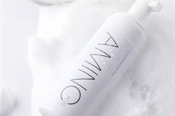 氨基酸洗面奶是智商稅嗎 氨基酸洗面奶可以和水楊酸一起用嗎 氨基酸洗面奶是智商稅嗎 氨基酸洗面奶可以和水楊酸一起用嗎