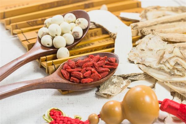 腎陽(yáng)虛的主要癥狀 腎陽(yáng)虛吃什么補(bǔ)的快 腎陽(yáng)虛的主要癥狀 腎陽(yáng)虛吃什么補(bǔ)的快