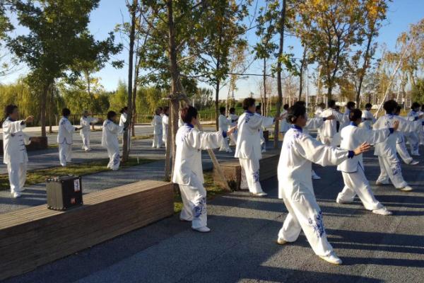 晨練幾點最佳時間 晨練的好處 晨練幾點最佳時間 晨練的好處