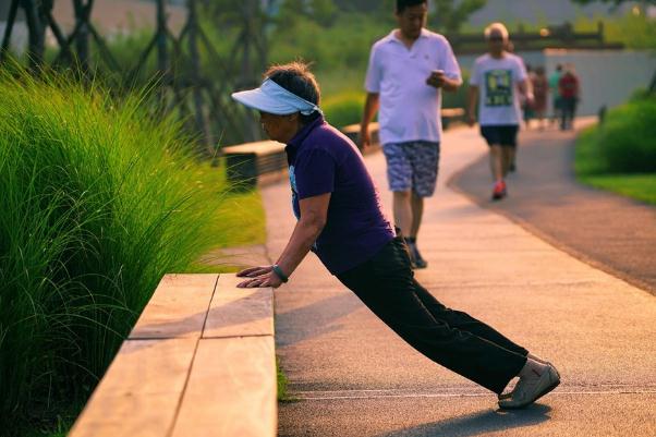 晨練的壞處 晨練有什么注意事項 晨練的壞處 晨練有什么注意事項