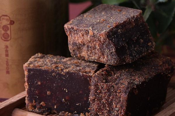 老紅糖是酸性還是堿性 老紅糖是不是黑糖 老紅糖是酸性還是堿性 老紅糖是不是黑糖