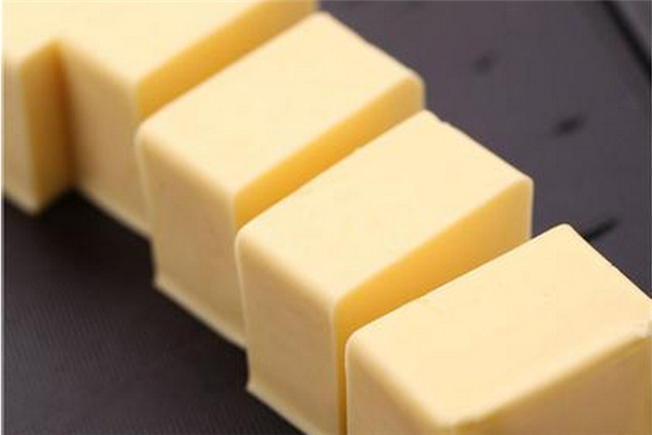 黃油熱量是多少大卡 黃油適合減肥吃嗎 黃油熱量是多少大卡 黃油適合減肥吃嗎