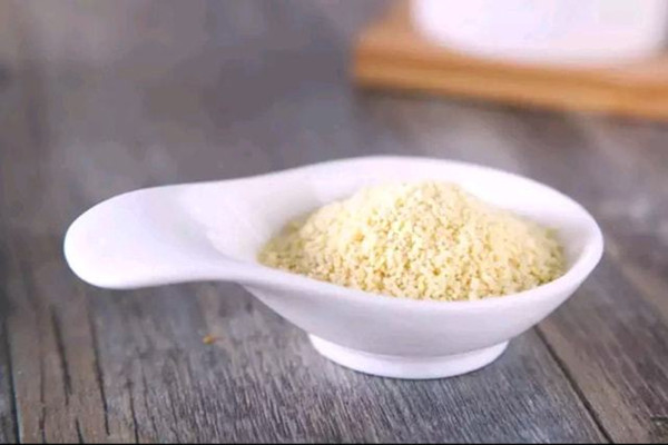 雞精比味精更鮮嗎 雞精會(huì)致癌嗎 雞精比味精更鮮嗎 雞精會(huì)致癌嗎