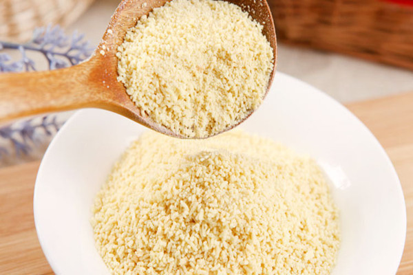 雞精一天吃多少合適 雞精孕婦能吃嗎 雞精一天吃多少合適 雞精孕婦能吃嗎