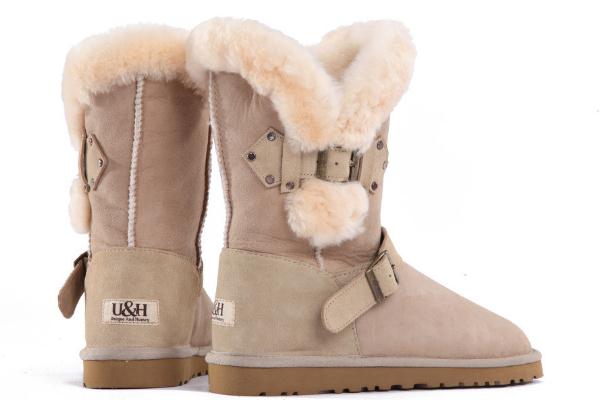 雪地靴可以拿去干洗嗎 雪地靴的正確清洗方法 雪地靴可以拿去干洗嗎 雪地靴的正確清洗方法