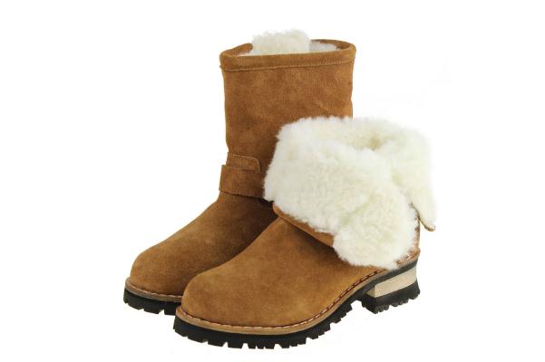 雪地靴對腳的危害 雪地靴會滑嗎 雪地靴對腳的危害 雪地靴會滑嗎