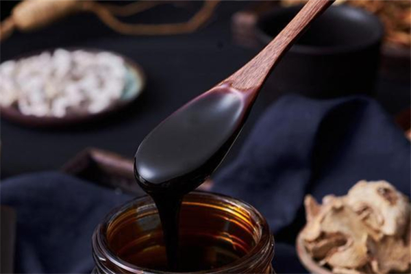 膏方和中藥哪個(gè)見效快 膏方是中藥嗎 膏方和中藥哪個(gè)見效快 膏方是中藥嗎