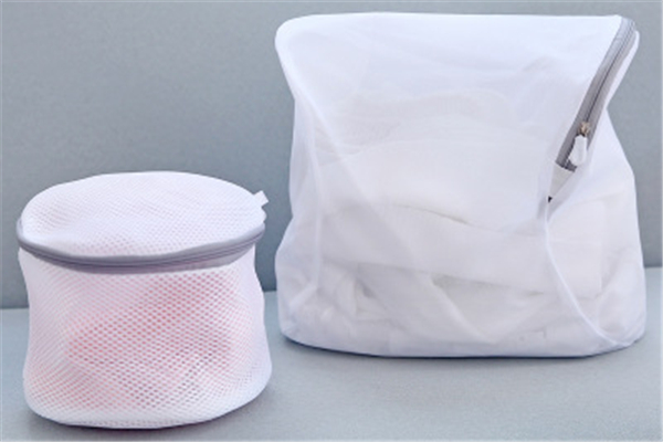 洗衣袋一次放幾件衣服 洗衣袋粗網(wǎng)好還是細網(wǎng)好 洗衣袋一次放幾件衣服 洗衣袋粗網(wǎng)好還是細網(wǎng)好