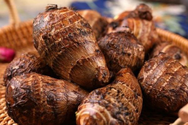 芋頭癢手最快祛癢方法 芋頭要泡水嗎 芋頭癢手最快祛癢方法 芋頭要泡水嗎