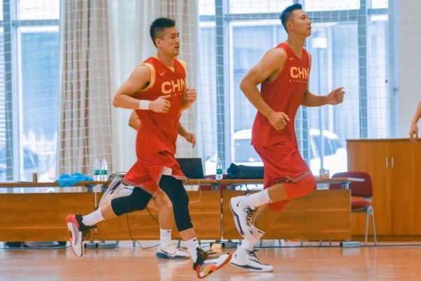 籃球比賽一場(chǎng)多長(zhǎng)時(shí)間 籃球比賽中場(chǎng)休息多長(zhǎng)時(shí)間 籃球比賽一場(chǎng)多長(zhǎng)時(shí)間 籃球比賽中場(chǎng)休息多長(zhǎng)時(shí)間