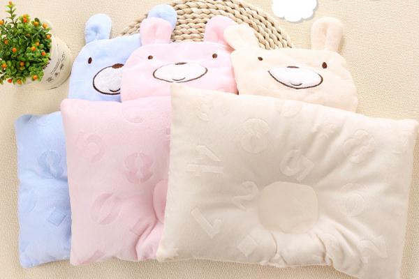 嬰兒定型枕什么時(shí)候用 嬰兒定型枕什么牌子好 嬰兒定型枕什么時(shí)候用 嬰兒定型枕什么牌子好