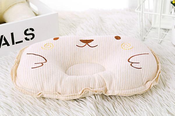 嬰兒定型枕什么時(shí)候用 嬰兒定型枕什么牌子好 嬰兒定型枕什么時(shí)候用 嬰兒定型枕什么牌子好