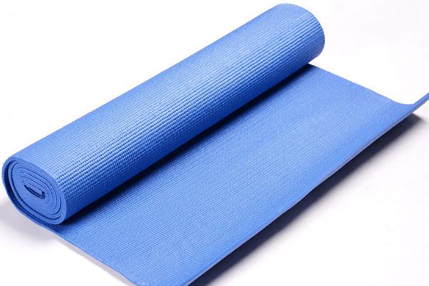 瑜伽墊的氣味對(duì)人有害嗎 瑜伽墊有味道能致癌嗎 瑜伽墊的氣味對(duì)人有害嗎 瑜伽墊有味道能致癌嗎