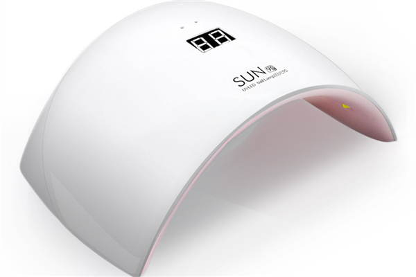 美甲燈多久會老化 美甲燈多久換一次 美甲燈多久會老化 美甲燈多久換一次