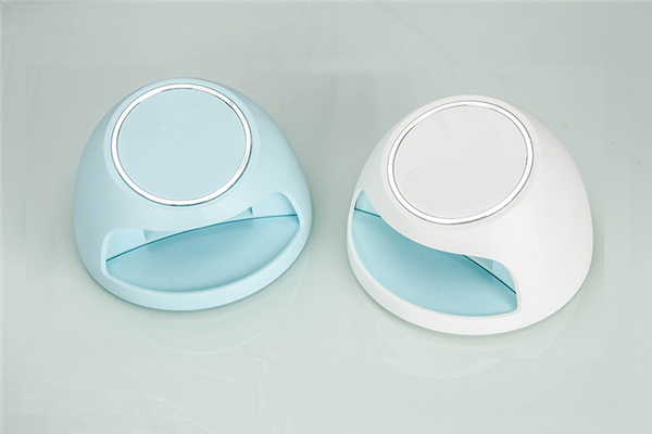 美甲燈多久會老化 美甲燈多久換一次 美甲燈多久會老化 美甲燈多久換一次