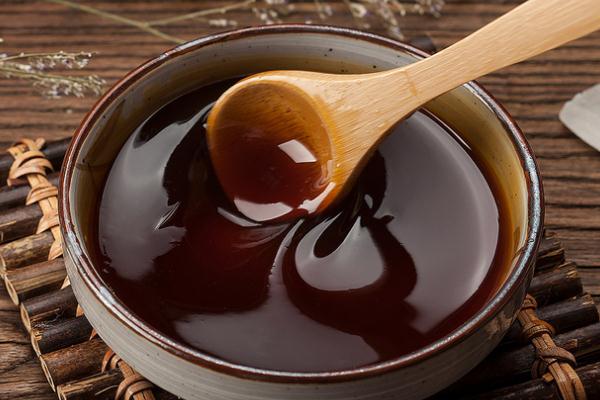 枇杷膏的正確食用方法 枇杷膏的原材料 枇杷膏的正確食用方法 枇杷膏的原材料