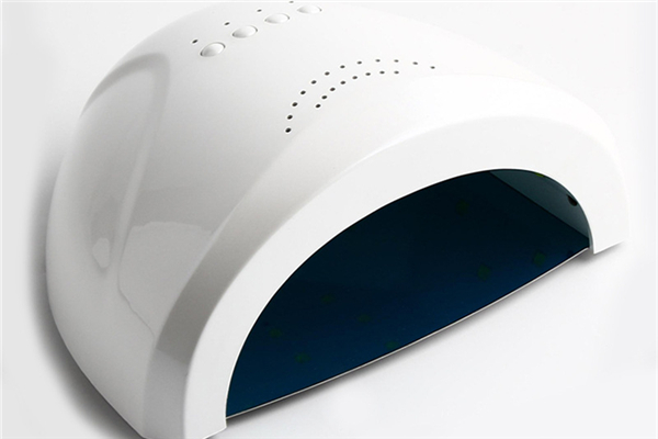 美甲燈多少瓦比較好 美甲燈瓦數(shù)越大越好嗎 美甲燈多少瓦比較好 美甲燈瓦數(shù)越大越好嗎