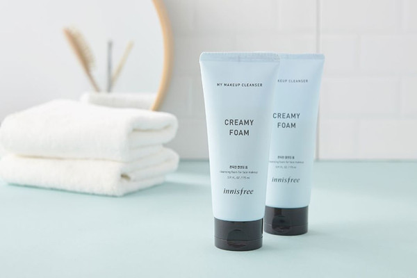 洗面奶會不會把毛孔洗大 洗面奶會不會導(dǎo)致長痘