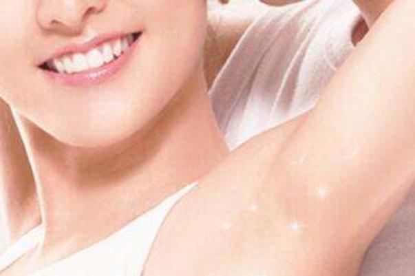 冰點(diǎn)脫毛隔十天能做么 冰點(diǎn)脫毛對(duì)身體有沒有傷害 冰點(diǎn)脫毛隔十天能做么 冰點(diǎn)脫毛對(duì)身體有沒有傷害