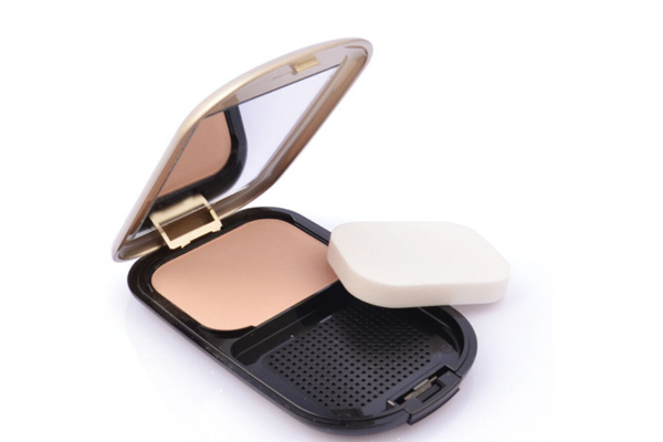 粉餅干的和濕的有什么區(qū)別 粉餅干濕兩用怎么用 粉餅干的和濕的有什么區(qū)別 粉餅干濕兩用怎么用